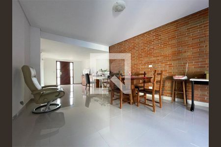 Casa à venda com 3 quartos, 248m² em Jardim Santo Amaro, São Paulo