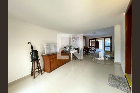 Casa à venda com 3 quartos, 248m² em Jardim Santo Amaro, São Paulo