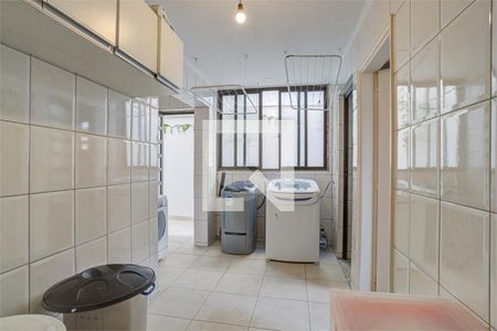 Casa de Condomínio à venda com 4 quartos, 343m² em Chácara Santo Antônio (Zona Sul), São Paulo
