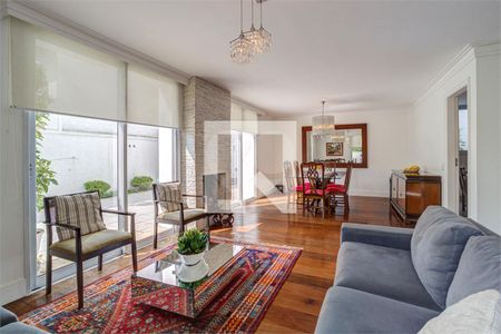 Casa de Condomínio à venda com 4 quartos, 343m² em Chácara Santo Antônio (Zona Sul), São Paulo