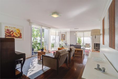 Casa de Condomínio à venda com 4 quartos, 343m² em Chácara Santo Antônio (Zona Sul), São Paulo