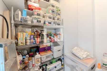 Quarto de Serviço de apartamento à venda com 2 quartos, 84m² em Bela Vista, São Paulo