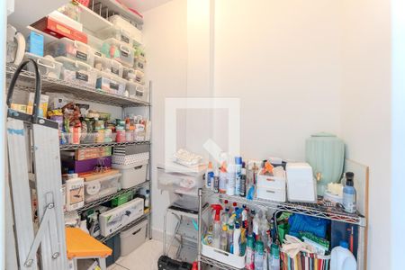 Quarto de Serviço de apartamento à venda com 2 quartos, 84m² em Bela Vista, São Paulo