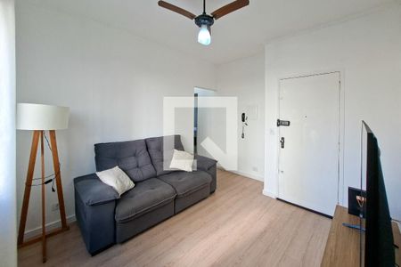 Sala de apartamento para alugar com 2 quartos, 88m² em Guilhermina, Praia Grande