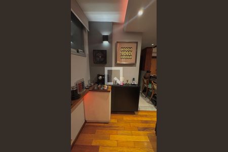 Cozinha de apartamento à venda com 2 quartos, 70m² em Vila Olímpia, São Paulo