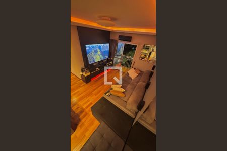 Sala de TV de apartamento à venda com 2 quartos, 70m² em Vila Olímpia, São Paulo