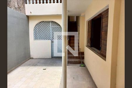 Casa à venda com 3 quartos, 146m² em Baeta Neves, São Bernardo do Campo