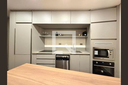 Sala/Cozinha de apartamento à venda com 2 quartos, 73m² em Vila Olímpia, São Paulo