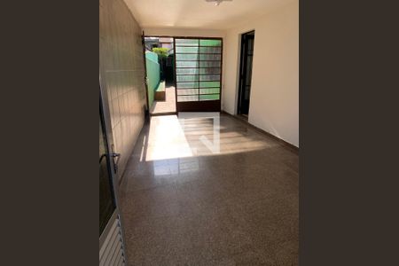 Casa à venda com 3 quartos, 239m² em Vila Formosa, São Paulo