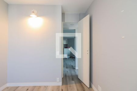 Quarto 1 de apartamento para alugar com 2 quartos, 55m² em Jardim Boa Vista (zona Oeste), São Paulo