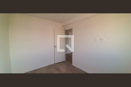 Quarto 1 de apartamento à venda com 2 quartos, 36m² em Metalúrgicos, Osasco