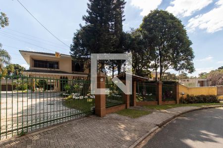 Fachada de casa à venda com 3 quartos, 700m² em Cidade Industrial de Curitiba, Curitiba
