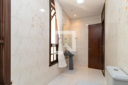 Banheiro Social de casa à venda com 3 quartos, 700m² em Cidade Industrial de Curitiba, Curitiba