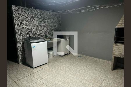 Foto 15 de casa à venda com 3 quartos, 120m² em Vila Nilo, São Paulo