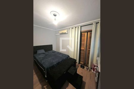 Foto 02 de casa à venda com 3 quartos, 120m² em Vila Nilo, São Paulo