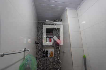 Banheiro de apartamento à venda com 2 quartos, 50m² em Fazenda da Juta, São Paulo