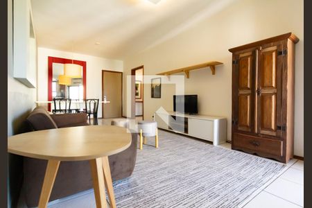 Sala  de apartamento à venda com 1 quarto, 60m² em Copacabana, Rio de Janeiro