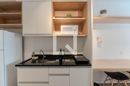 Cozinha de kitnet/studio à venda com 1 quarto, 25m² em Consolação, São Paulo