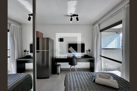 Studio de kitnet/studio à venda com 1 quarto, 30m² em Vila Cordeiro, São Paulo