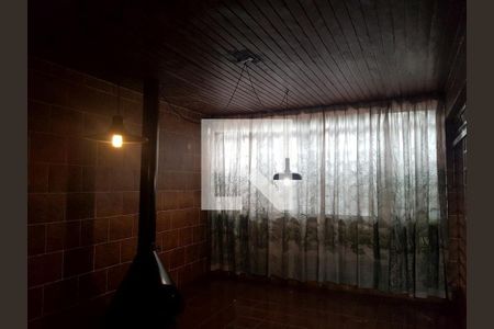 Casa à venda com 3 quartos, 204m² em Parque Colonial, São Paulo