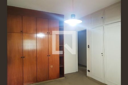 Casa à venda com 3 quartos, 204m² em Parque Colonial, São Paulo