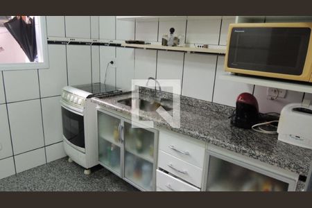 Casa à venda com 2 quartos, 70m² em Vila Campo Grande, São Paulo