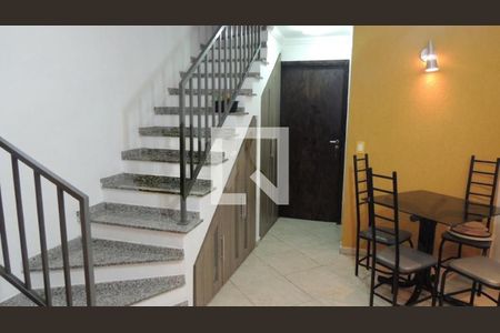 Casa à venda com 2 quartos, 70m² em Vila Campo Grande, São Paulo