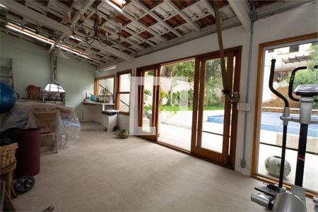 Casa à venda com 3 quartos, 400m² em Brooklin, São Paulo