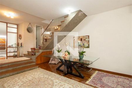 Casa à venda com 3 quartos, 400m² em Brooklin, São Paulo