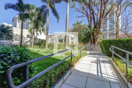 Apartamento à venda com 3 quartos, 106m² em Santo Amaro, São Paulo