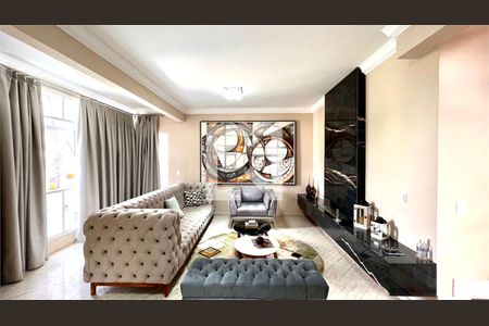 Casa à venda com 5 quartos, 374m² em Residencial Tres (Alphaville), Santana de Parnaíba