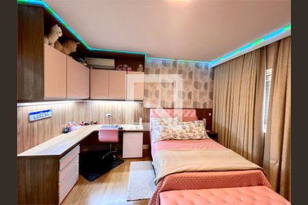 Casa à venda com 5 quartos, 374m² em Residencial Tres (Alphaville), Santana de Parnaíba