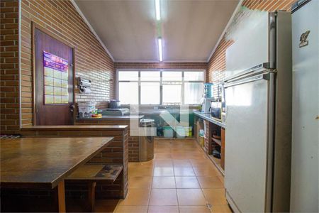 Casa à venda com 3 quartos, 350m² em Jardim Prudência, São Paulo
