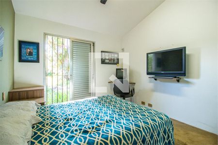 Casa à venda com 3 quartos, 350m² em Jardim Prudência, São Paulo