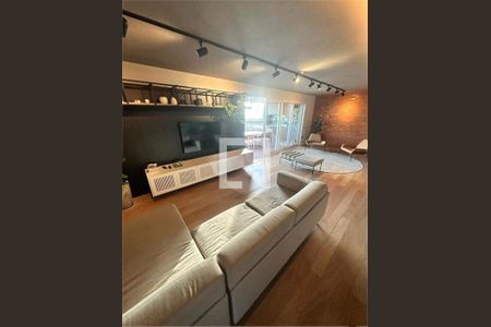 Apartamento à venda com 3 quartos, 165m² em Vila Regente Feijó, São Paulo