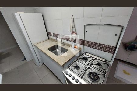 Apartamento à venda com 2 quartos, 64m² em Jardim Santa Emilia, São Paulo