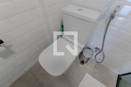 Banheiro Social de kitnet/studio para alugar com 1 quarto, 30m² em Jardim Paulista, São Paulo