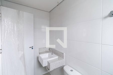 Banheiro da suíte 1 de apartamento à venda com 2 quartos, 65m² em São Pedro, Belo Horizonte