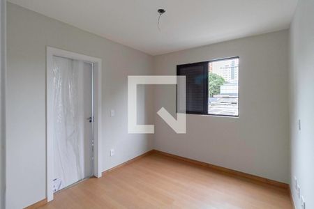 Suíte 1 de apartamento à venda com 2 quartos, 65m² em São Pedro, Belo Horizonte