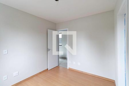 Suíte 1 de apartamento à venda com 2 quartos, 65m² em São Pedro, Belo Horizonte