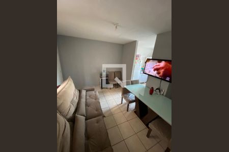 Sala de apartamento à venda com 2 quartos, 48m² em Nacional, Contagem