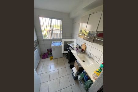 Cozinha de apartamento à venda com 2 quartos, 48m² em Nacional, Contagem