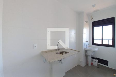 Cozinha de apartamento à venda com 1 quarto, 34m² em Parque Industrial, Campinas