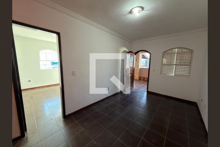 Sala de casa para alugar com 4 quartos, 140m² em Conjunto F, Brasília