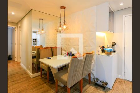 Sala de apartamento para alugar com 3 quartos, 79m² em Jardim Arpoador, São Paulo