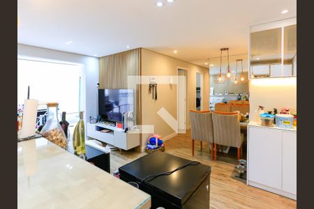 Sala de apartamento para alugar com 3 quartos, 79m² em Jardim Arpoador, São Paulo