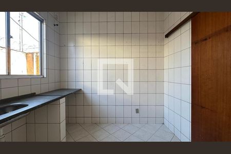 Cozinha de casa à venda com 2 quartos, 69m² em Fonte Grande, Contagem