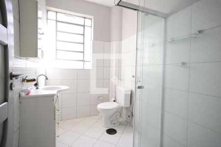 Banheiro de apartamento para alugar com 1 quarto, 90m² em Vila Dom Pedro I, São Paulo