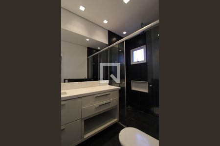 Banheiro da Suíte de apartamento à venda com 1 quarto, 140m² em Vila Nova Conceição, São Paulo