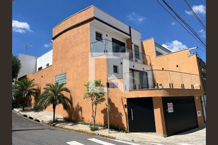 Casa à venda com 3 quartos, 258m² em Olímpico, São Caetano do Sul